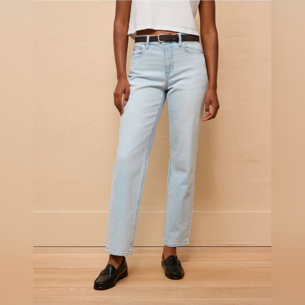 AE Super High-rise Straight Leg Jeans - Picture 2 of 10